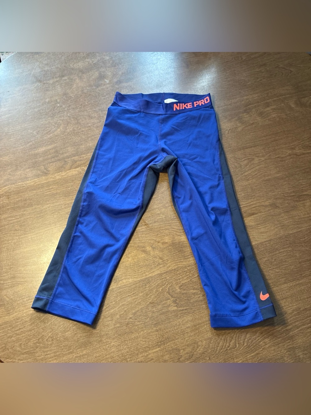 Nike Pro Capri Leggings Womens Small Black Blue